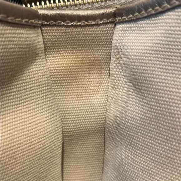 Vintage Burberry Nova Beige Canvas Taupe Metallic Leather Shoulder Purse Bag - Picture 3 of 16